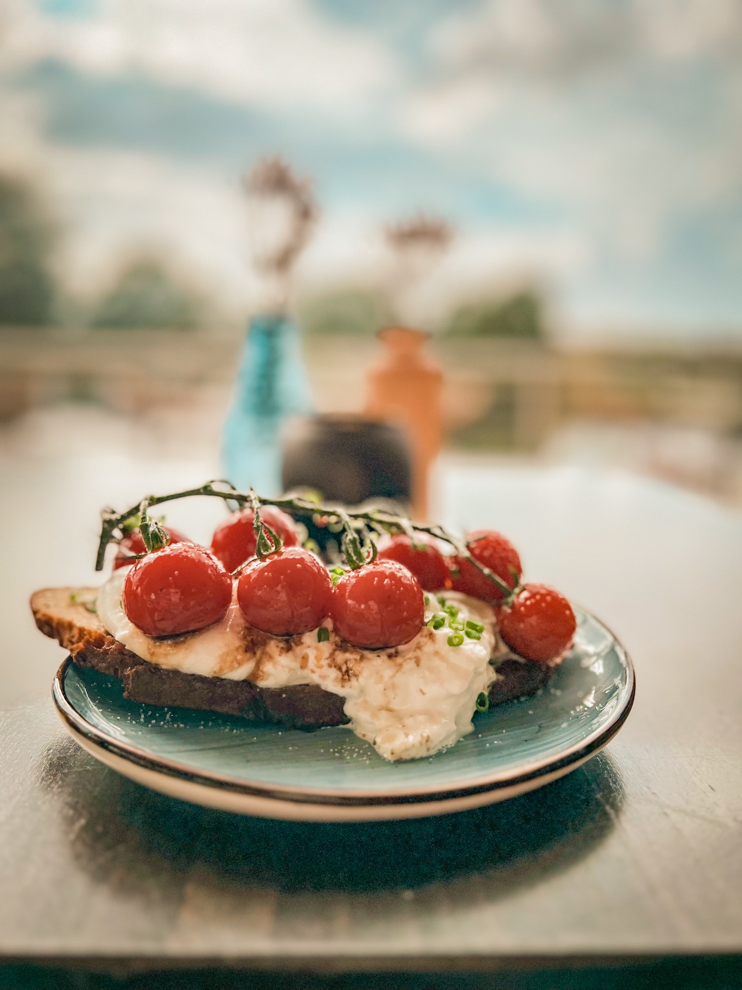 Geschmackssache Burrata mit Cherrytomaten